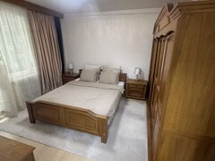 Berceni, de vanzare 3 camere decomandat, mobilat, utilat